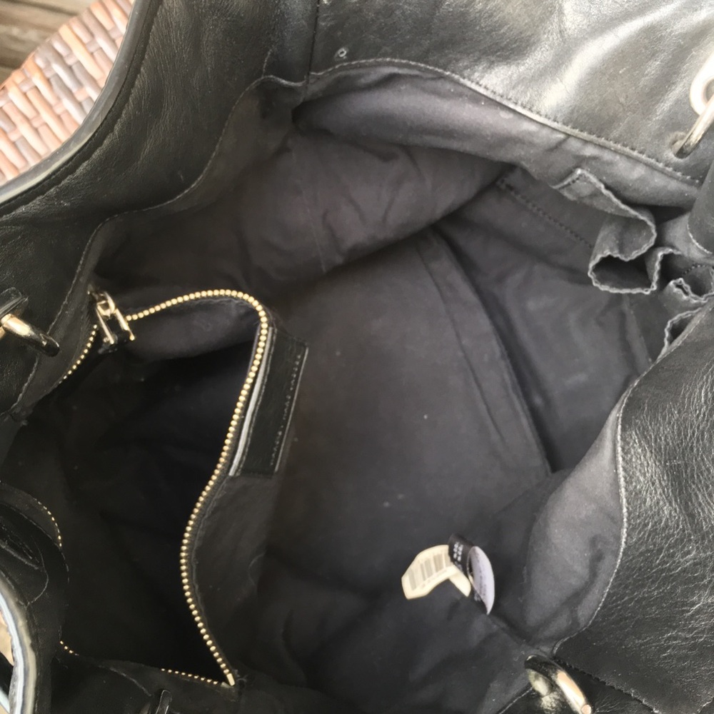 Marc Jacob Genuine Leather Bag - Picture 5 of 10
